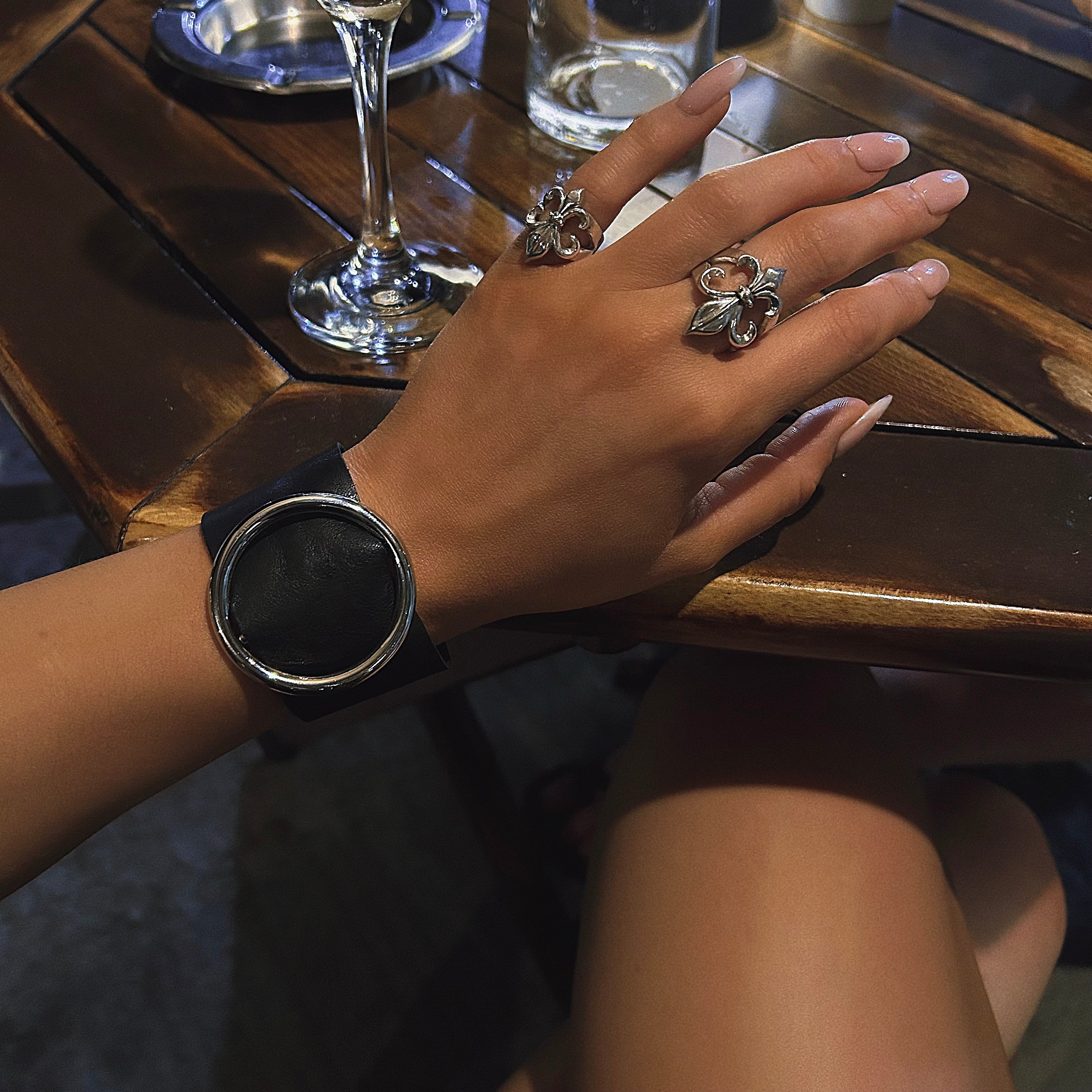 Fleur de Lis Pinky Ring