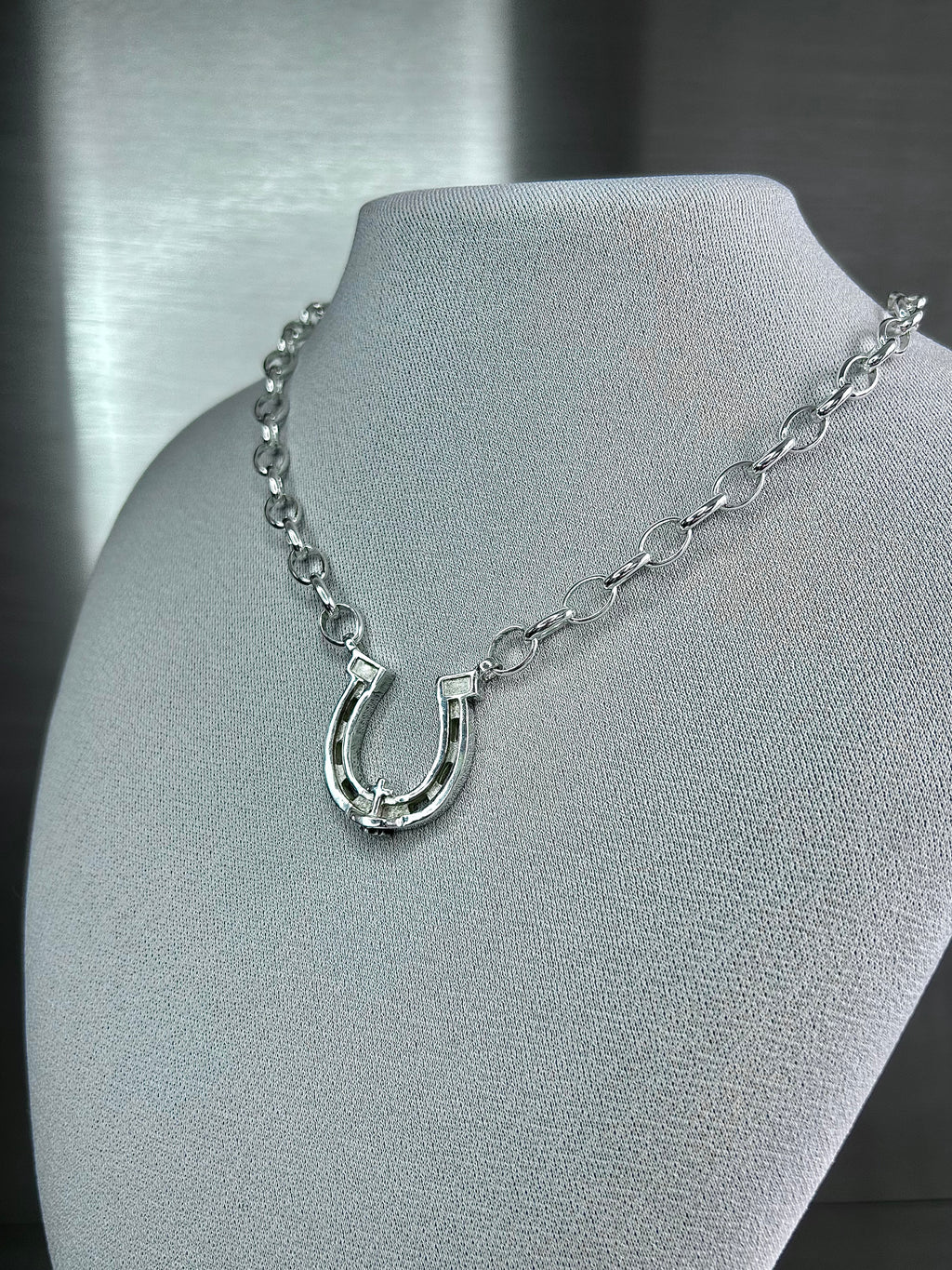 Send Luck Chain (large)
