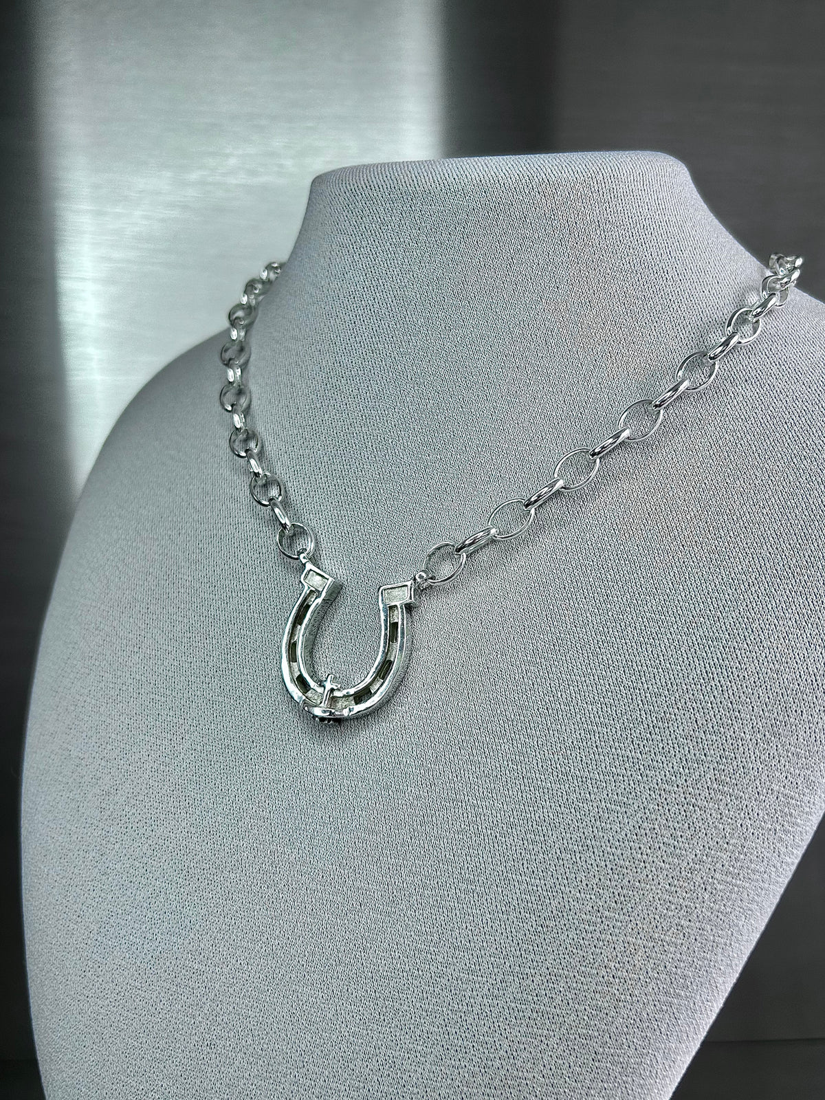 Send Luck Chain (large)