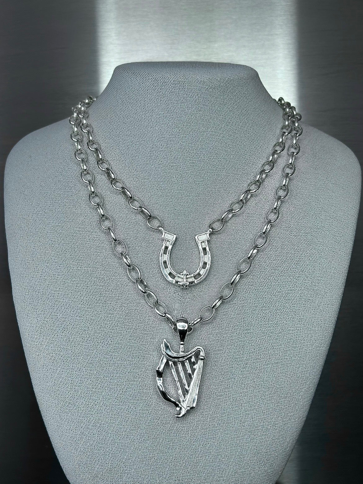 Send Luck Chain (large)
