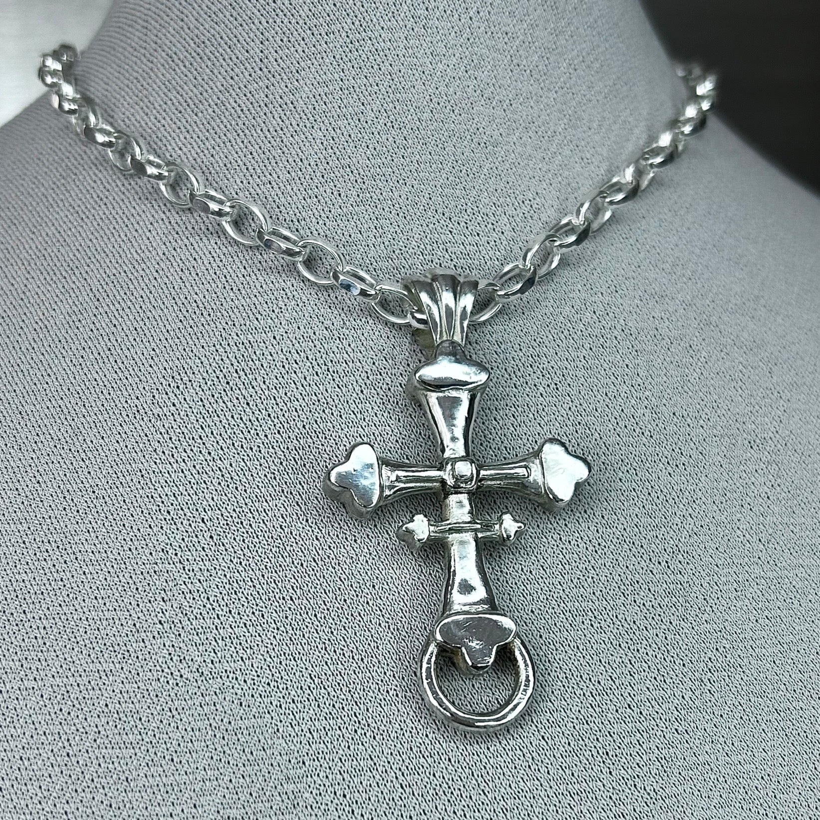 Double breasted Crucifix (large)