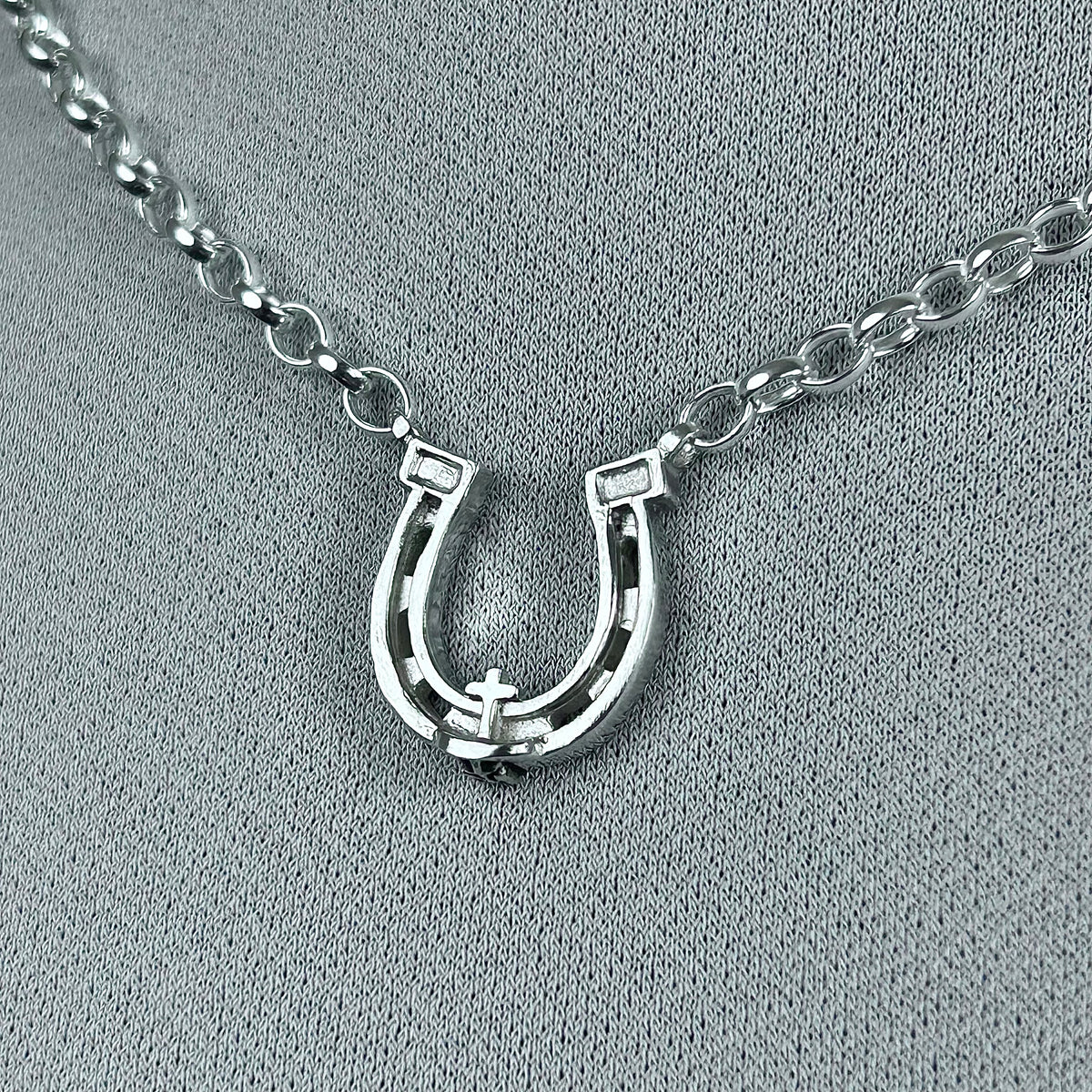 Send Luck Chain (small)