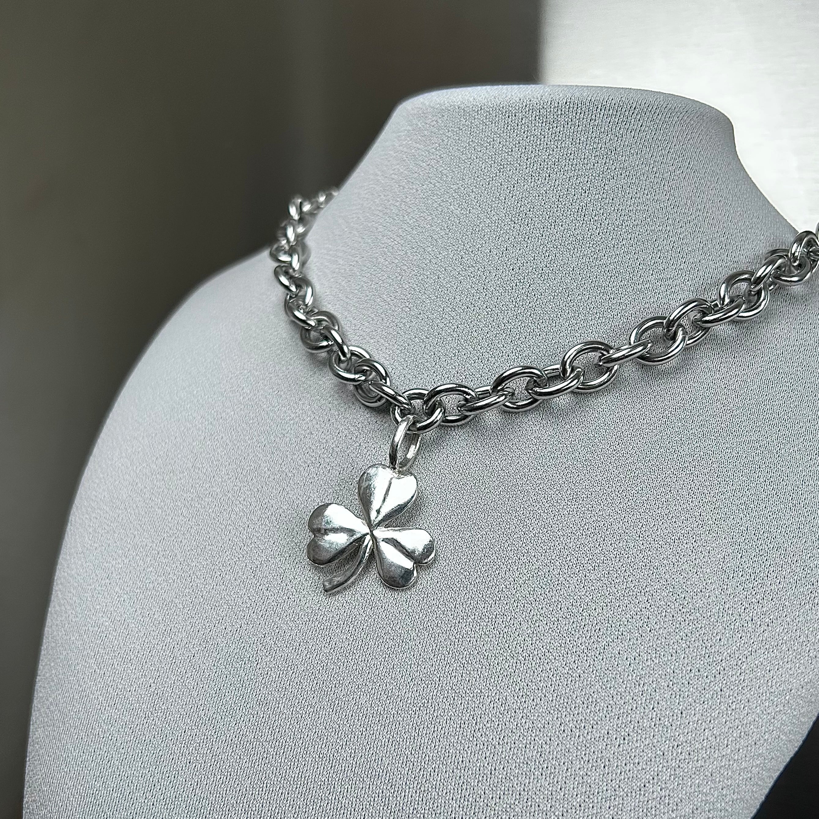 Shamrock Chain