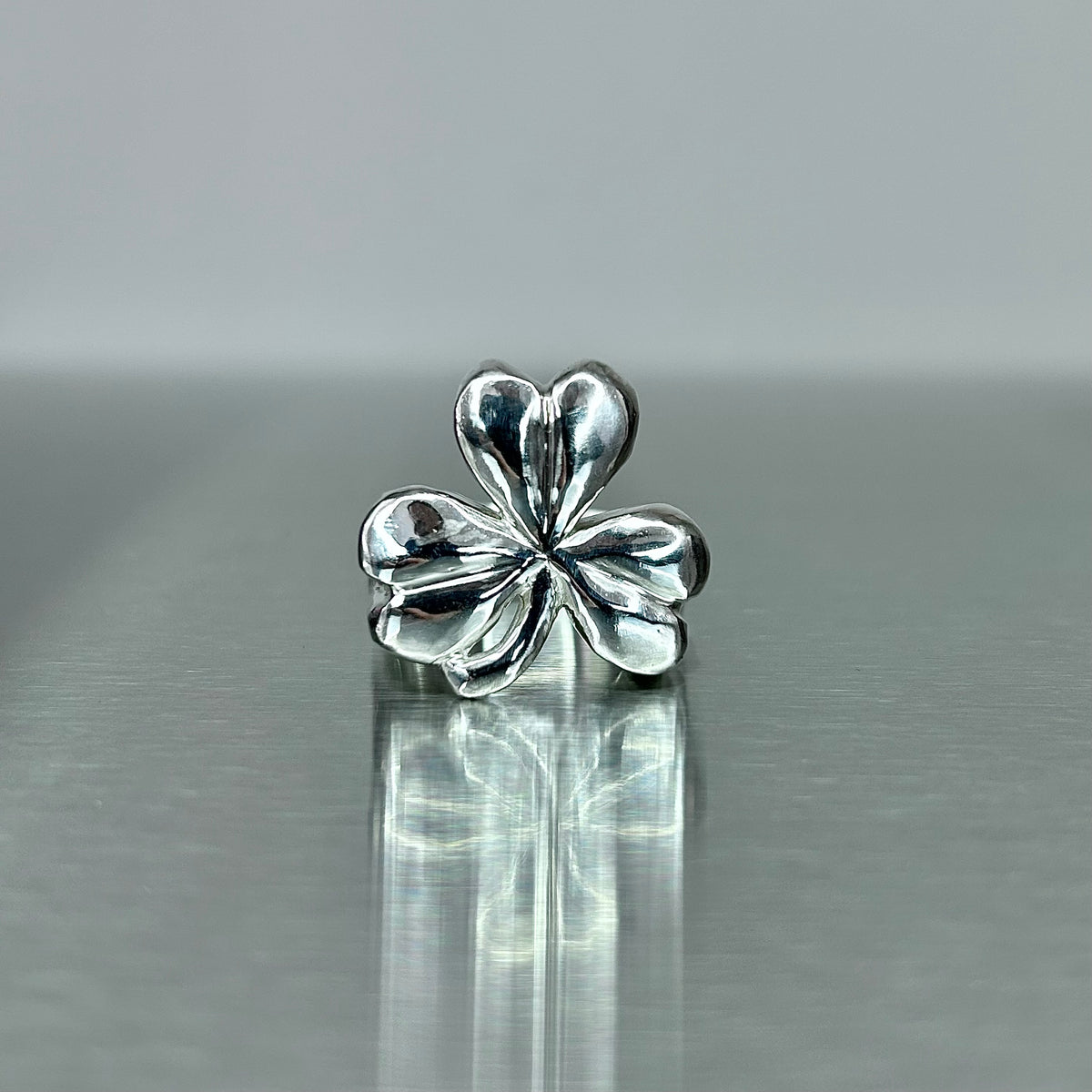 Large Shamrock Ring